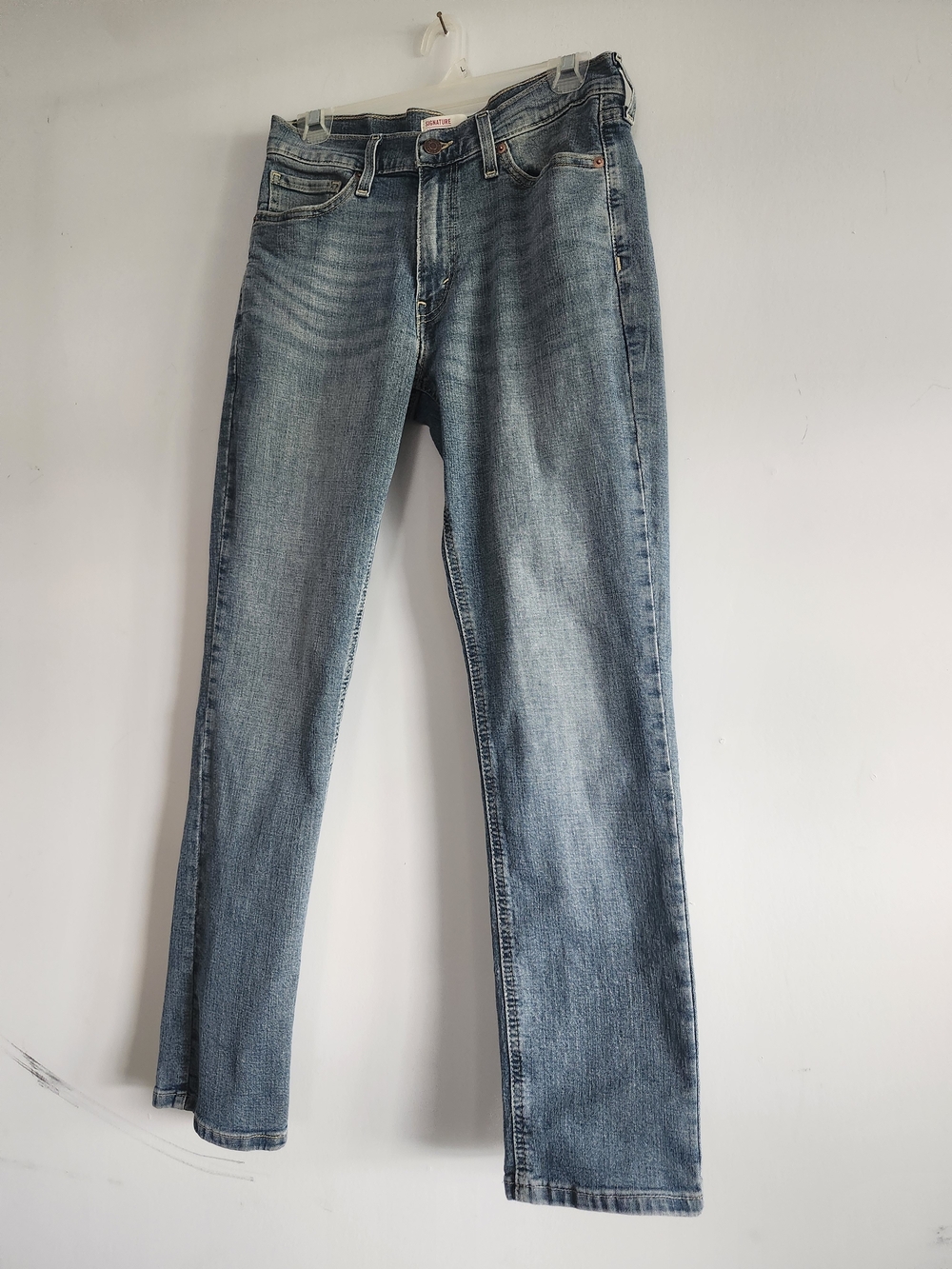 Levi Strauss Women's Slim Fit Jeans | W30 L32 | Medium Wash Blue | NWT